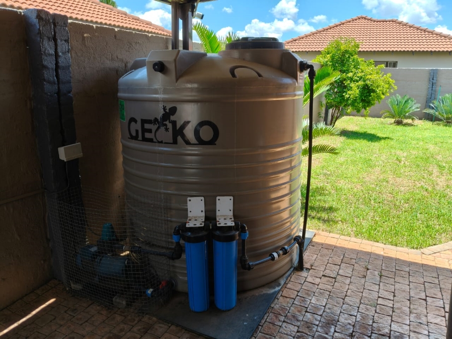 3 Bedroom Property for Sale in Waterkloof East North West